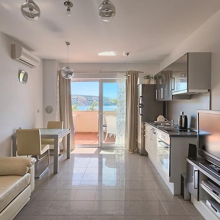 Apartmant Korina Stara Novalja Exteriör bild
